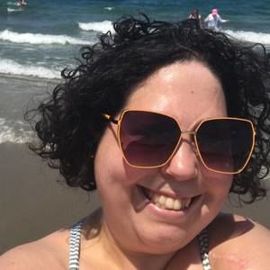 Meet your Posher, Robyn